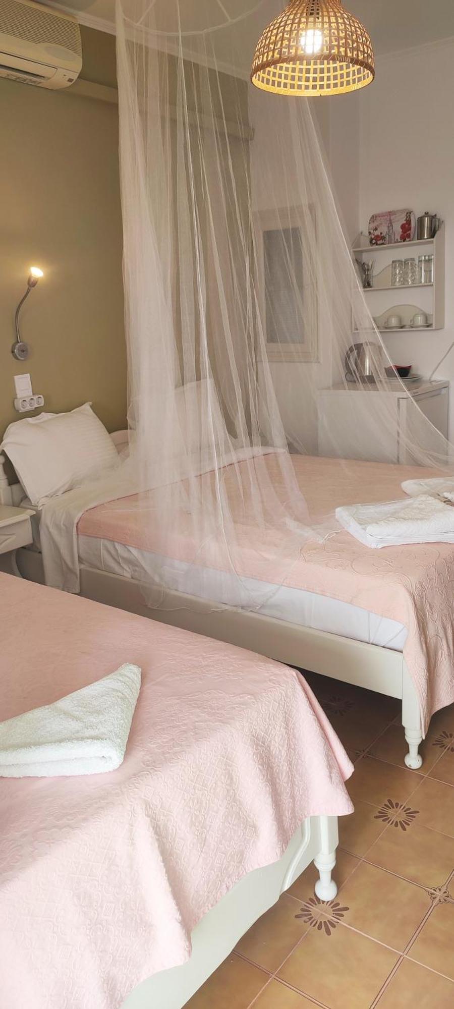 Krinelos Rooms Σκάλα Ερεσού Εξωτερικό φωτογραφία