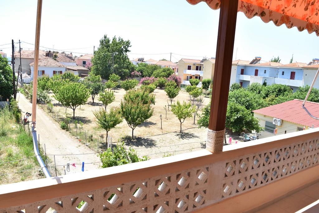 Krinelos Rooms Σκάλα Ερεσού Εξωτερικό φωτογραφία
